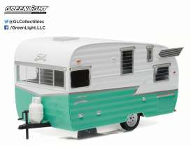 Shasta  - 1961 white/green - 1:24 - GreenLight - 18227 - gl18227 | Toms Modelautos