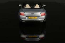 Bentley  - 2016 silver frost (white) - 1:18 - Paragon - 98231R - para98231R | Toms Modelautos