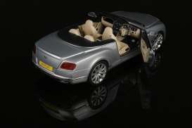 Bentley  - 2016 silver frost (white) - 1:18 - Paragon - 98231R - para98231R | Toms Modelautos