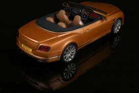 Bentley  - 2016 sunburst gold - 1:18 - Paragon - 98232R - para98232R | Toms Modelautos