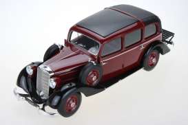 Mercedes Benz  - 1936 burgundy - 1:18 - Triple9 Resin series - T9R1800102 - T9R1800102 | Toms Modelautos