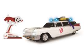 Cadillac  - *Ghostbusters* 1959 white/red - 1:16 - NKOK - NKOK6612 | Toms Modelautos