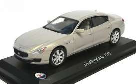Maserati  - 2013 silver - 1:43 - Whitebox - S039 - WBS039 | Toms Modelautos