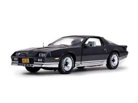 Chevrolet  - 1982 charcoal - 1:18 - SunStar - 1932 - sun1932 | Toms Modelautos