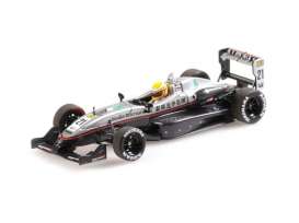 Dallara Mercedes Benz - 2004 dark grey/silver - 1:43 - Minichamps - 410040321 - mc410040321 | Toms Modelautos