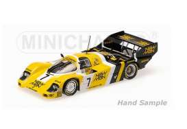 Porsche  - 1984 yellow/black/white - 1:18 - Minichamps - 540841807 - mc540841807 | Toms Modelautos