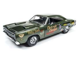 Dodge  - Super Bee *Wally Booth* 1969 green - 1:18 - Auto World - 234 - AW234 | Toms Modelautos