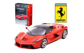 Ferrari  - red - 1:43 - Bburago - 35228r - bura35228r | Toms Modelautos