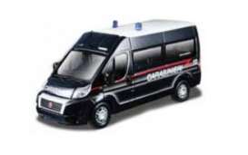 Fiat  - blue white - 1:50 - Bburago - 32012b - bura32012b | Toms Modelautos