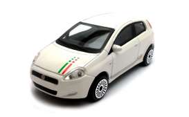 Fiat  - Grande Punto 2010 white - 1:43 - Bburago - 30224w - bura30224w | Toms Modelautos