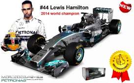 Mercedes Benz  - 2014 silver/green - 1:43 - Bburago - 38020H - bura38020H | Toms Modelautos