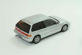 Honda  - 1987 silver - 1:18 - Triple9 Collection - 1800100 - T9-1800100 | Toms Modelautos