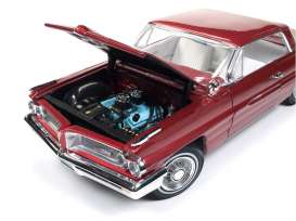 Pontiac  - 1962 burgundy - 1:18 - Auto World - AMM1097 | Toms Modelautos