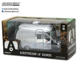 Airstream  - Bambi 2016 real chrome - 1:24 - GreenLight - 18236 - gl18236 | Toms Modelautos