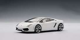 Lamborghini  - white - 1:43 - AutoArt - 54617 - autoart54617 | Toms Modelautos