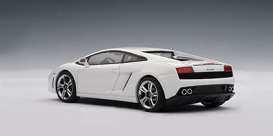 Lamborghini  - white - 1:43 - AutoArt - 54617 - autoart54617 | Toms Modelautos