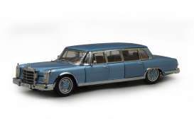 Mercedes Benz - 1966 light blue - 1:18 - SunStar - 2208 - sun2208 | Toms Modelautos Mercedes Benz - 1966 light blue - 1:18 - SunStar - 2208 - sun2208 | Toms Modelautos
