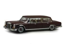 Mercedes Benz - 1966 maroom - 1:18 - SunStar - sun2206 | Tom's Modelauto's Mercedes Benz - 1966 maroom - 1:18 - SunStar - sun2206 | Tom's Modelauto's