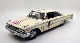 Ford  - 1963  - 1:18 - SunStar - 1473 - sun1473 | Toms Modelautos