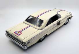 Ford  - 1963  - 1:18 - SunStar - 1473 - sun1473 | Toms Modelautos