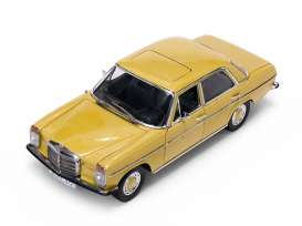 Mercedes Benz - Strich 8 Saloon 1968 yellow - 1:18 - SunStar - 4572 - sun4572 | Tom's Modelauto's Mercedes Benz - Strich 8 Saloon 1968 yellow - 1:18 - SunStar - 4572 - sun4572 | Tom's Modelauto's