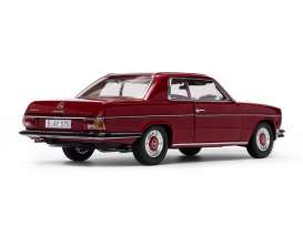 Mercedes Benz  - Strich 8 Coupe 1973 red - 1:18 - SunStar - 4575 - sun4575 | Toms Modelautos