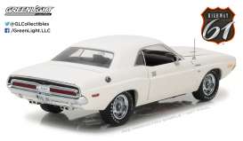 Dodge  - Challenger R/T 1970 white - 1:18 - Highway 61 - hwy18008 | Toms Modelautos