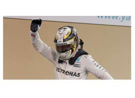 Mercedes Benz - 2016 silver - 1:43 - Minichamps - 410160806 - mc410160806 | Toms Modelautos Mercedes Benz - 2016 silver - 1:43 - Minichamps - 410160806 - mc410160806 | Toms Modelautos