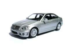 Mercedes Benz - silver - 1:64 - Kyosho - 64C63s - KYO64C63s | Tom's Modelauto's Mercedes Benz - silver - 1:64 - Kyosho - 64C63s - KYO64C63s | Tom's Modelauto's