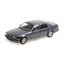 BMW  - 1986 grey metallic - 1:18 - Minichamps - 100023005 - mc100023005 | Toms Modelautos