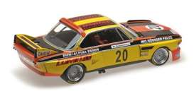 BMW  - 3.0 CSL 320 1974 yellow/black - 1:18 - Minichamps - 155742620 - mc155742620 | Toms Modelautos