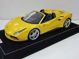 Ferrari  - yellow - 1:18 - MR Collection Models - MRFE017D | Toms Modelautos