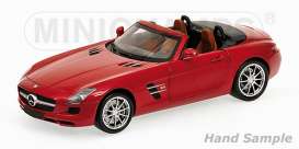 Mercedes Benz  - 2011 red - 1:18 - Minichamps - 100039030 - mc100039030 | Toms Modelautos