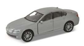 BMW - 535i silver - 1:34 - Welly - welly43635s | Tom's Modelauto's BMW - 535i silver - 1:34 - Welly - welly43635s | Tom's Modelauto's
