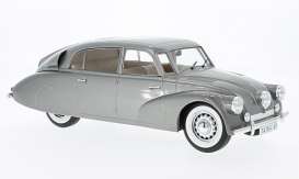 Tatra  - 1937 metallic grey - 1:18 - MCG - MCG18068 | Toms Modelautos