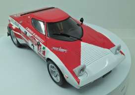Lancia - Stratos #2 1974 red/white - 1:18 - Triple9 Collection - T9-1800175 | Tom's Modelauto's Lancia - Stratos #2 1974 red/white - 1:18 - Triple9 Collection - T9-1800175 | Tom's Modelauto's