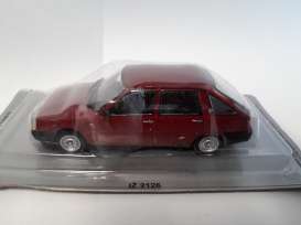 IZ - 2126 dark red - 1:43 - Magazine Models - pcIZ2126 - magpcIZ2126 | Toms Modelautos IZ - 2126 dark red - 1:43 - Magazine Models - pcIZ2126 - magpcIZ2126 | Toms Modelautos