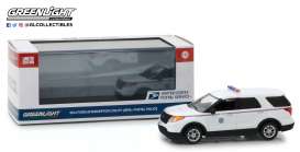 Ford - Explorer 2014 white/blue - 1:43 - GreenLight - 86524 - gl86524 | Tom's Modelauto's Ford - Explorer 2014 white/blue - 1:43 - GreenLight - 86524 - gl86524 | Tom's Modelauto's
