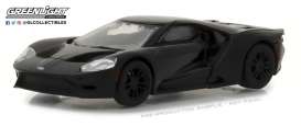 Ford - 2017 black - 1:64 - GreenLight - gl27950F | Tom's Modelauto's Ford - 2017 black - 1:64 - GreenLight - gl27950F | Tom's Modelauto's