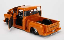 Chevrolet  - 1955 orange - 1:24 - Jada Toys - 99040o - jada99040o | Toms Modelautos