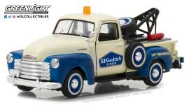 Chevrolet - 3100 Tow Truck 1953 cream/blue - 1:43 - GreenLight - 87010C - gl87010C | Tom's Modelauto's Chevrolet - 3100 Tow Truck 1953 cream/blue - 1:43 - GreenLight - 87010C - gl87010C | Tom's Modelauto's