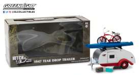 Teardrop Caravan - silver/red - 1:24 - GreenLight - 18440A - gl18440A | Tom's Modelauto's Teardrop Caravan - silver/red - 1:24 - GreenLight - 18440A - gl18440A | Tom's Modelauto's