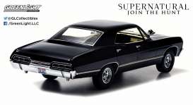 Chevrolet  - 1967 black - 1:18 - GreenLight - 19014 - gl19014 | Toms Modelautos