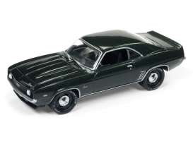 Chevrolet  - Camaro SS 1969 dark green - 1:64 - Johnny Lightning - SP003A - JLSP003A | Toms Modelautos