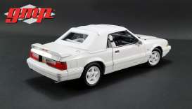 Ford - Mustang LX Convertible 1993 white - 1:18 - GMP - 18824 - gmp18824 | Toms Modelautos Ford - Mustang LX Convertible 1993 white - 1:18 - GMP - 18824 - gmp18824 | Toms Modelautos