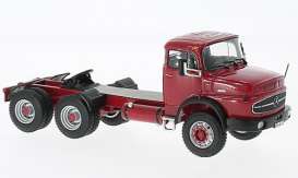 Mercedes Benz  - dark red - 1:43 - IXO Models - TR015 - ixTR015 | Toms Modelautos