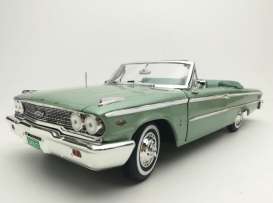 Ford  - Galaxie 500 open convertible 1963 silver moss - 1:18 - SunStar - 1455 - sun1455 | Toms Modelautos