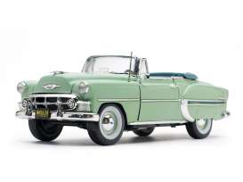 Chevrolet  - Bel Air Convertible 1953 surf green - 1:18 - SunStar - 1624 - sun1624 | Toms Modelautos