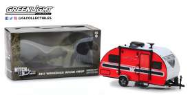 Winnebago - Winnie Drop Trailer red/black - 1:24 - GreenLight - 18450B - gl18450B | Tom's Modelauto's Winnebago - Winnie Drop Trailer red/black - 1:24 - GreenLight - 18450B - gl18450B | Tom's Modelauto's