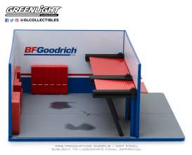 diorama Accessoires - 2018 various - 1:64 - GreenLight - 57043 - gl57043 | Tom's Modelauto's diorama Accessoires - 2018 various - 1:64 - GreenLight - 57043 - gl57043 | Tom's Modelauto's